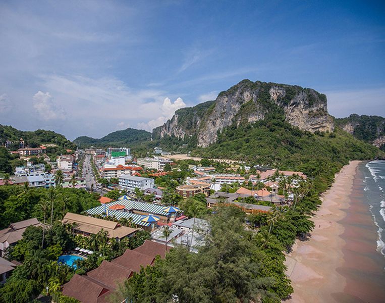 Holiday Inn Express Krabi Ao Nang Beach Exterior foto